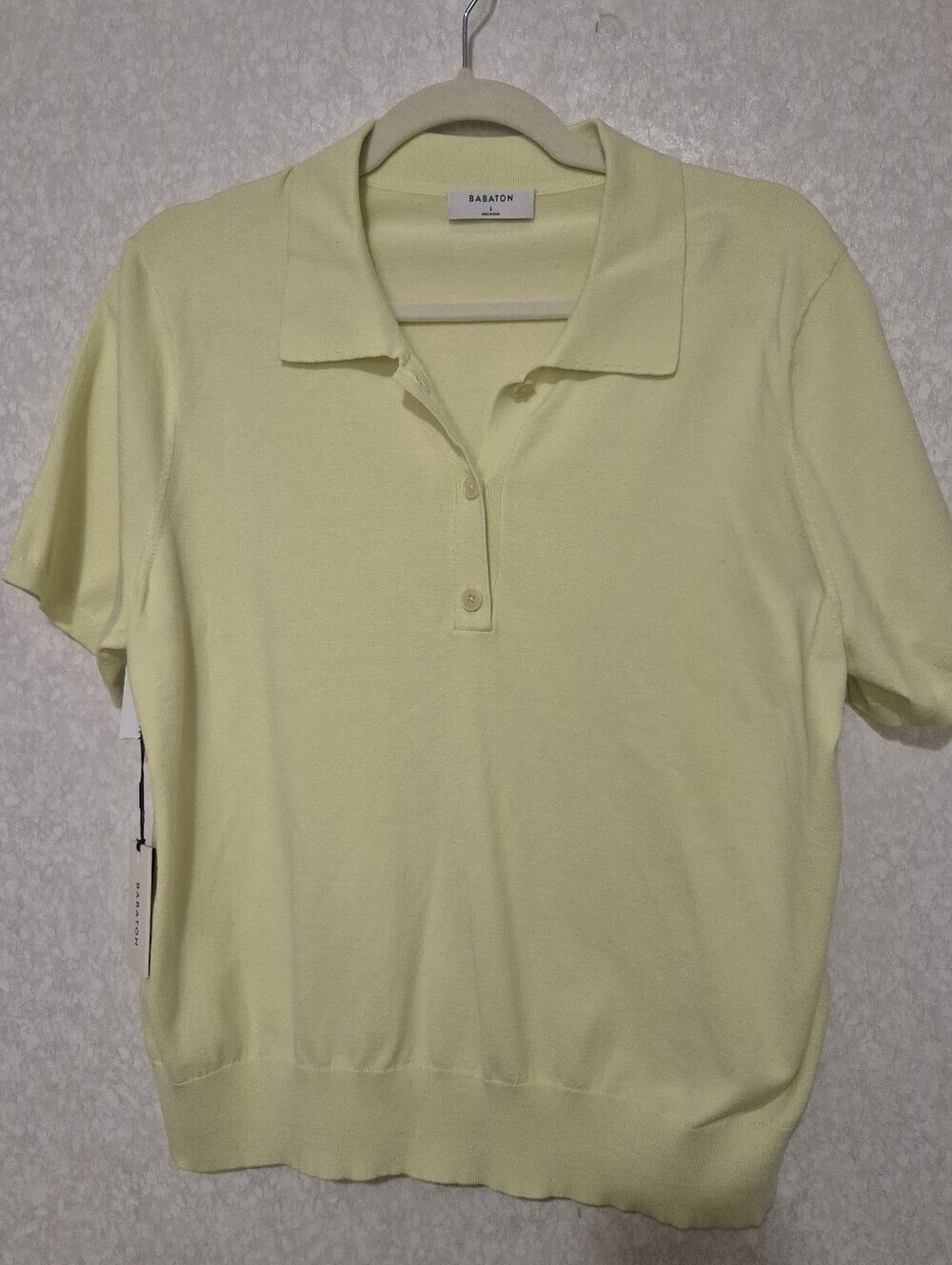 NWT Babaton Pale Yellow Polo Knit Short Sleeve Top ..Size:L